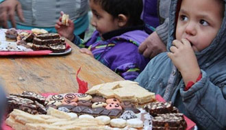 Adomány, segély, rászorulók támogatása, adó 1